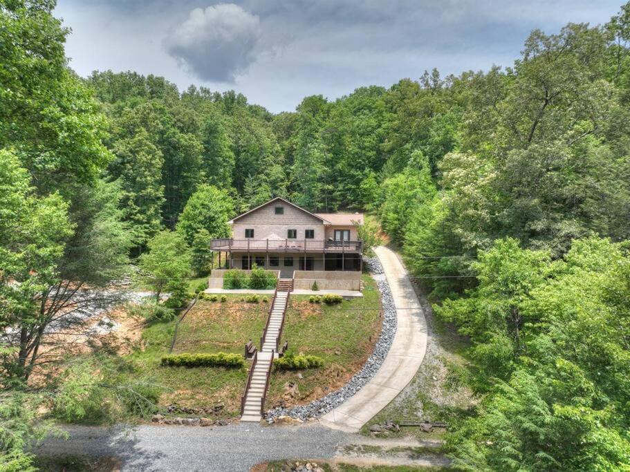 The Chariot - Creek Front With Hottub, Fire Pits, Billiards, Ev Charger - Sandalwood Stays Блу-Ридж Экстерьер фото