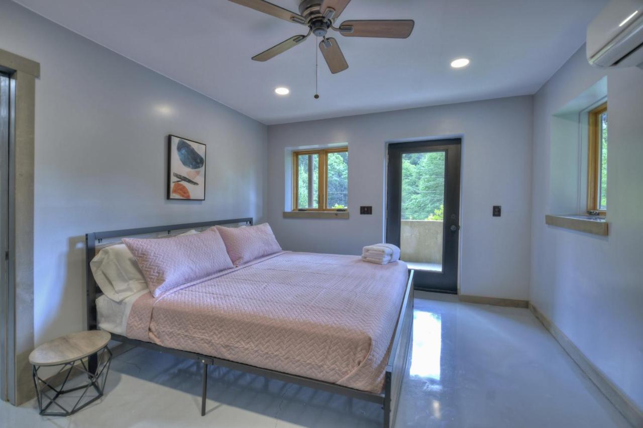 The Chariot - Creek Front With Hottub, Fire Pits, Billiards, Ev Charger - Sandalwood Stays Блу-Ридж Экстерьер фото
